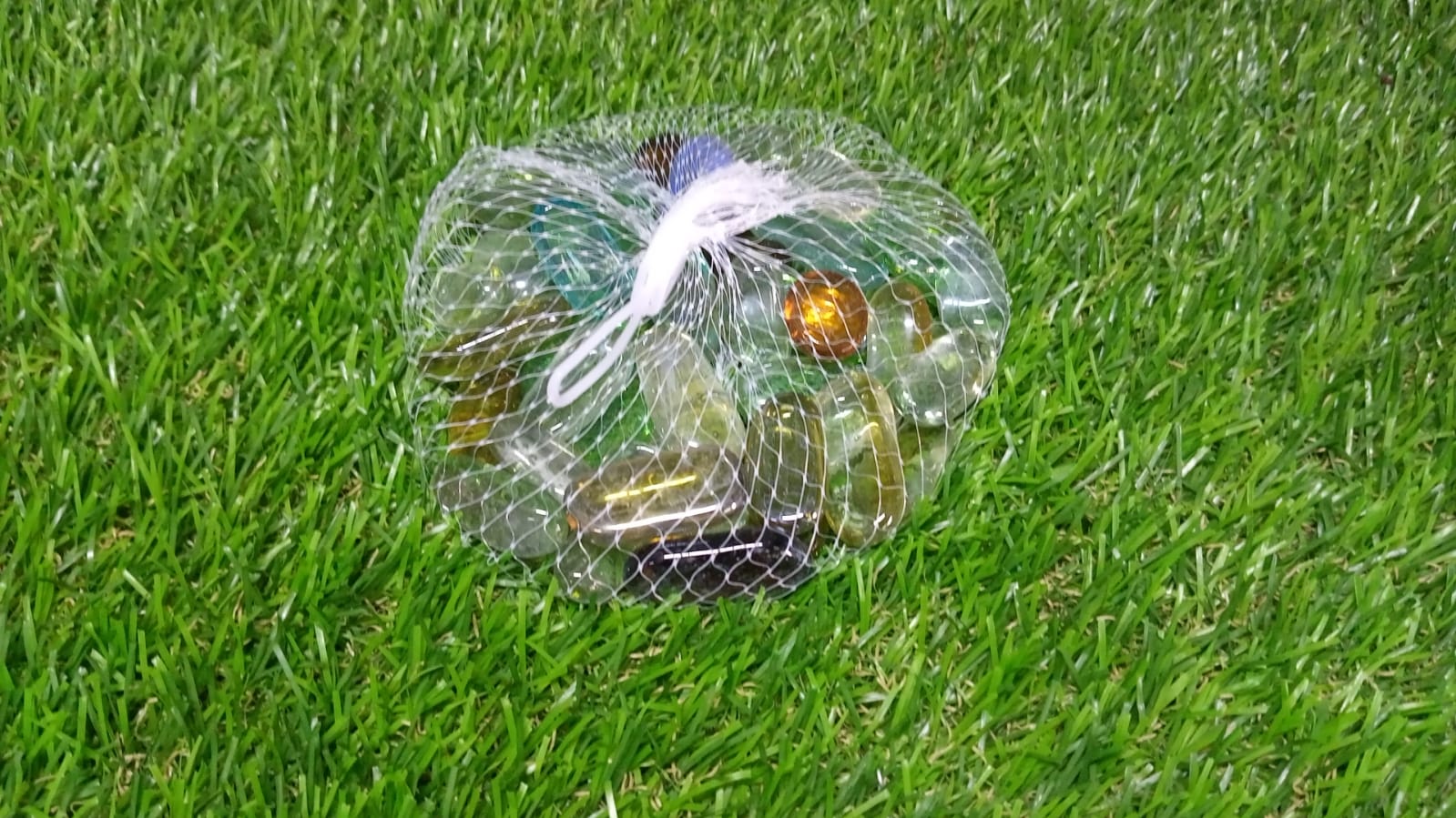 Decorative glass stones for vases Decorative glass stones for vases